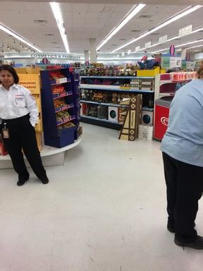 shoppers drug mart citizenship photo.